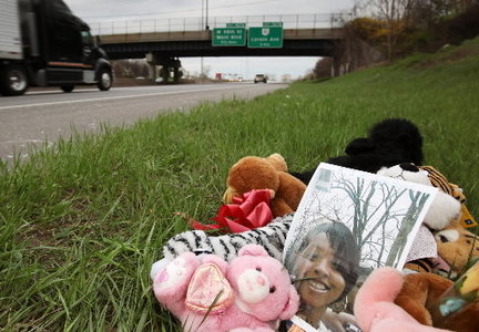 muerte de un niño como resultado de la negligencia de los padres mientras conducen es un delito grave en NY